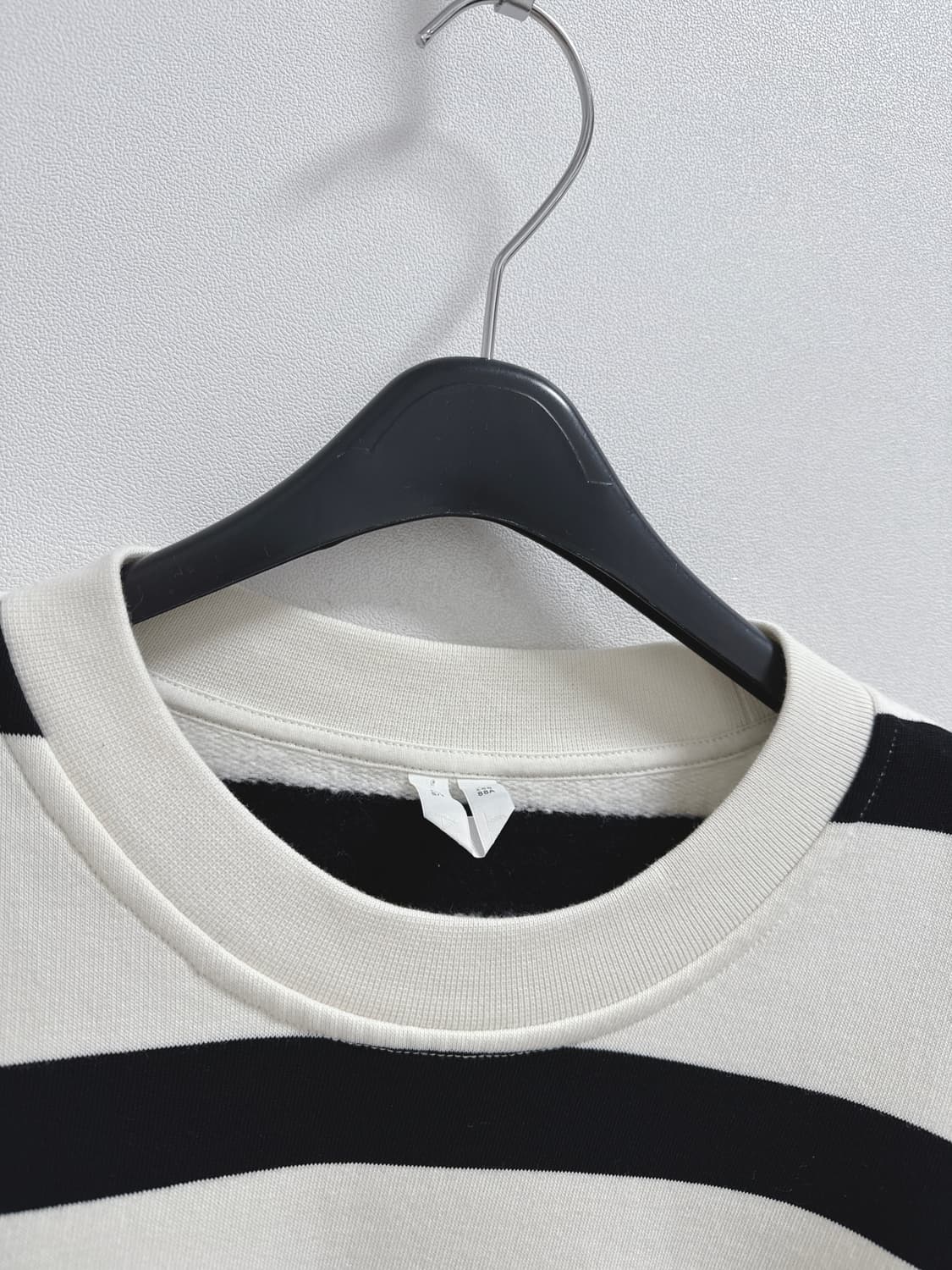 아르켓 스트라이프 기모 스웻셔츠  상품이미지4