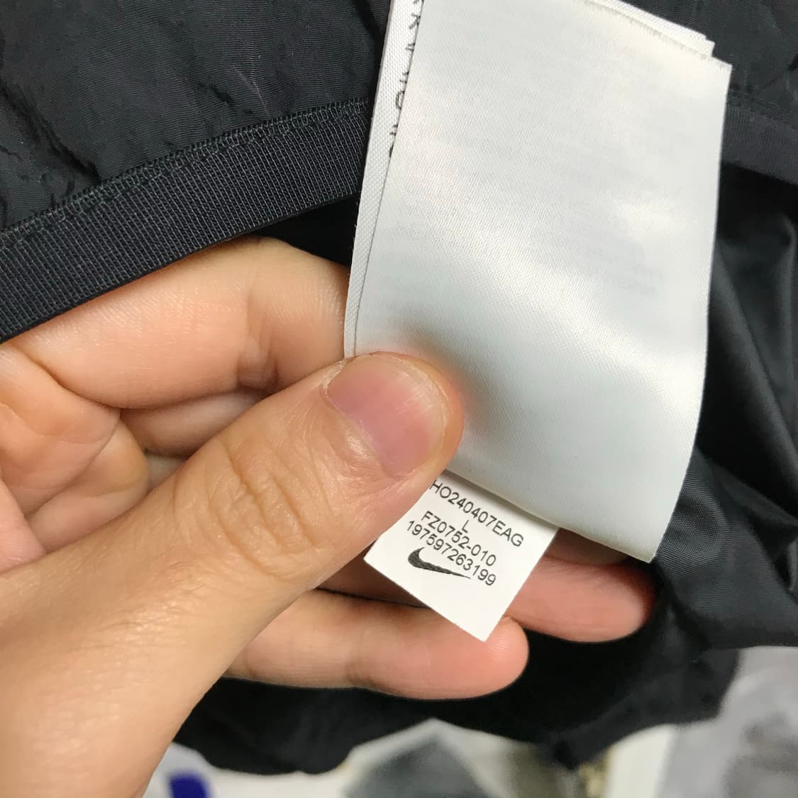 나이키 테크 검정 바람막이 상품이미지8