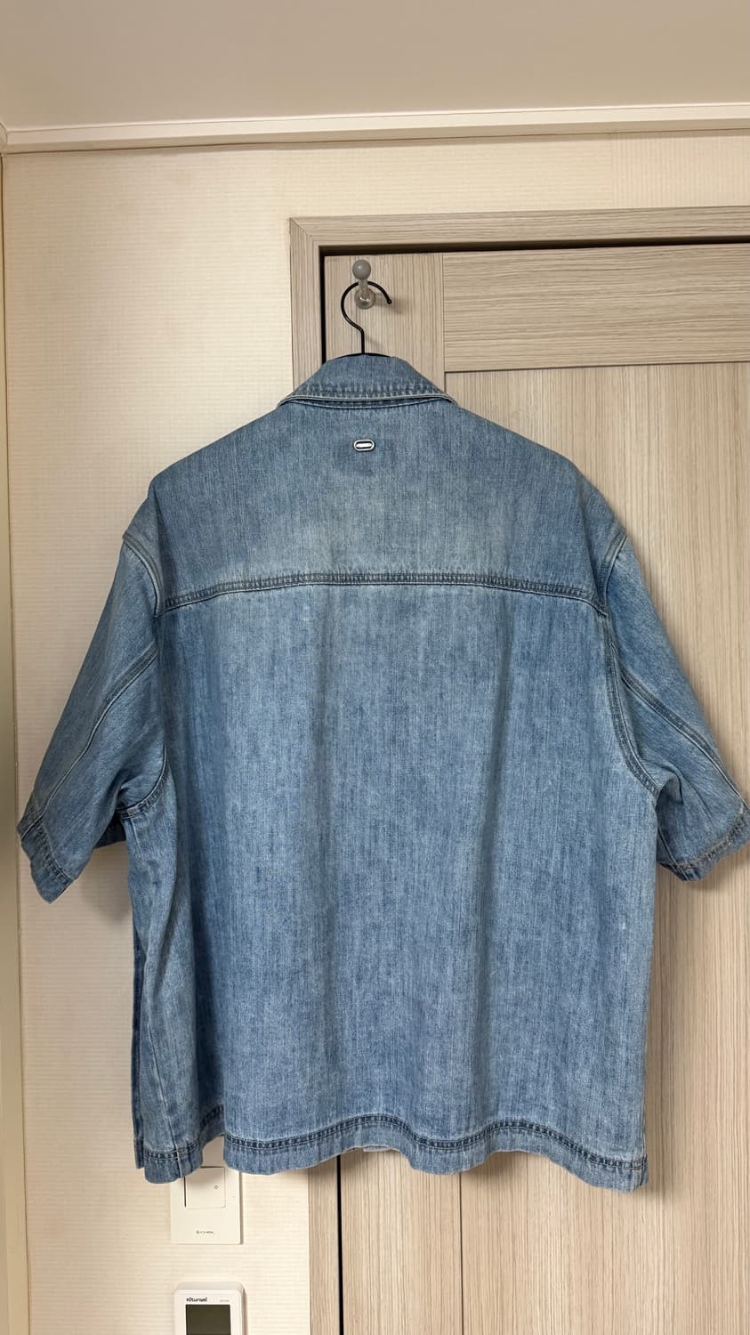 24SS 솔리드옴므 데님 반팔 셔츠 52 상품이미지2