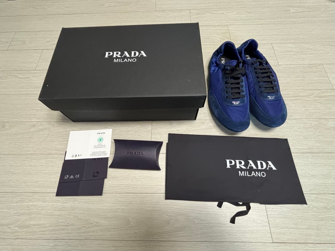 프라다 컬렙스 블루 (270) 상품이미지2