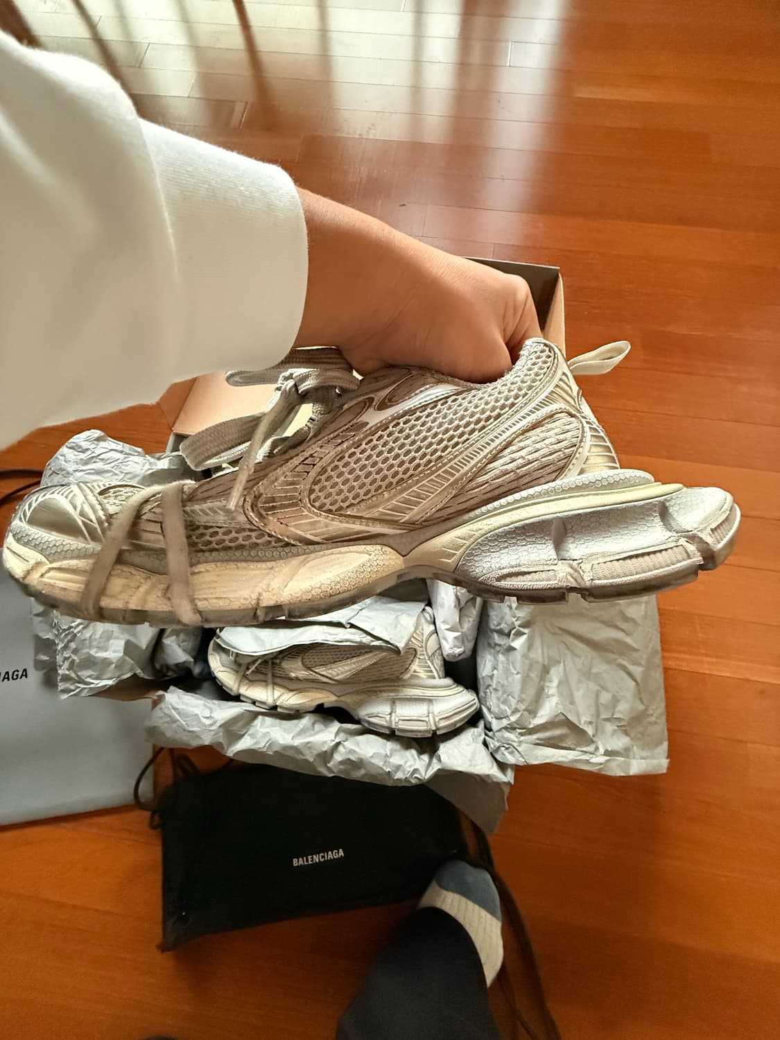 (백화점판) 발렌시아가 3xl 에그쉘 41 상품이미지6