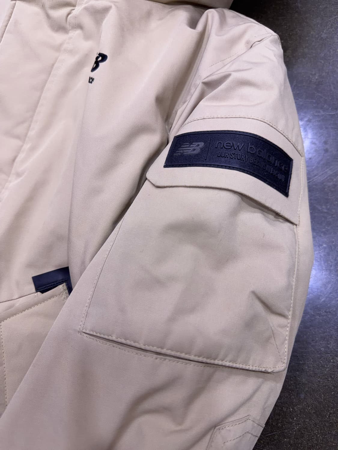 뉴발란스 패트롤 숏패딩 덕다운 패딩점퍼 L 상품이미지6