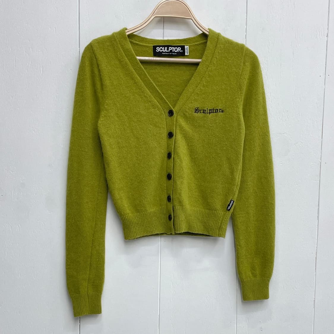 스컬프터(SCULPTOR) 앙고라 혼방 브이넥 크롭 가디건 상품이미지2
