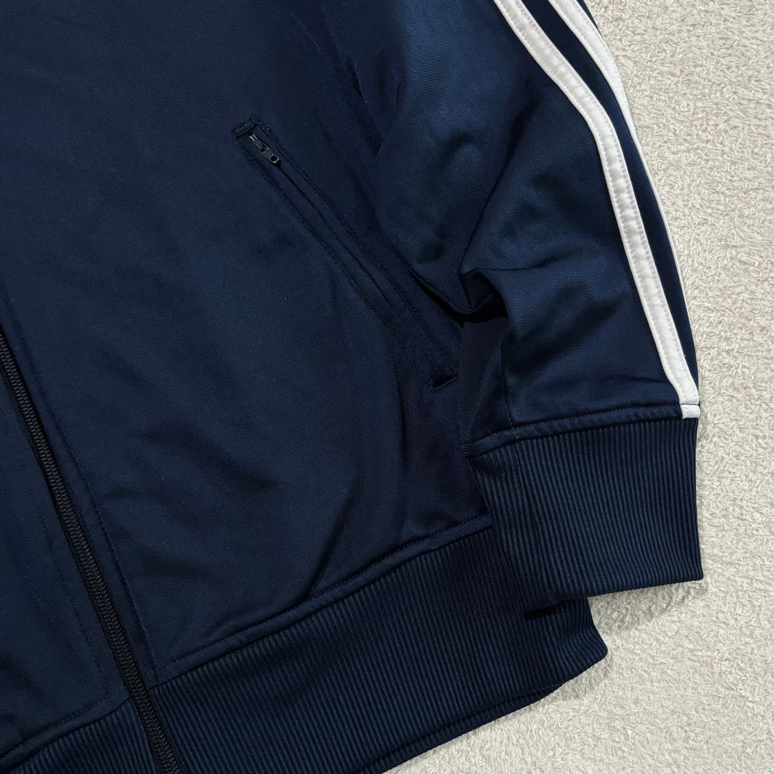 아디다스 구파이어버드 네이비 남흰 져지 상품이미지3