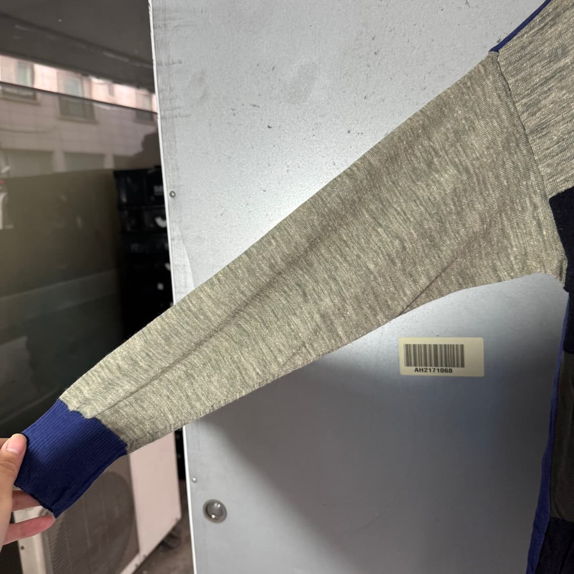 디젤 로고 블럭 얀 가디건 상품이미지5