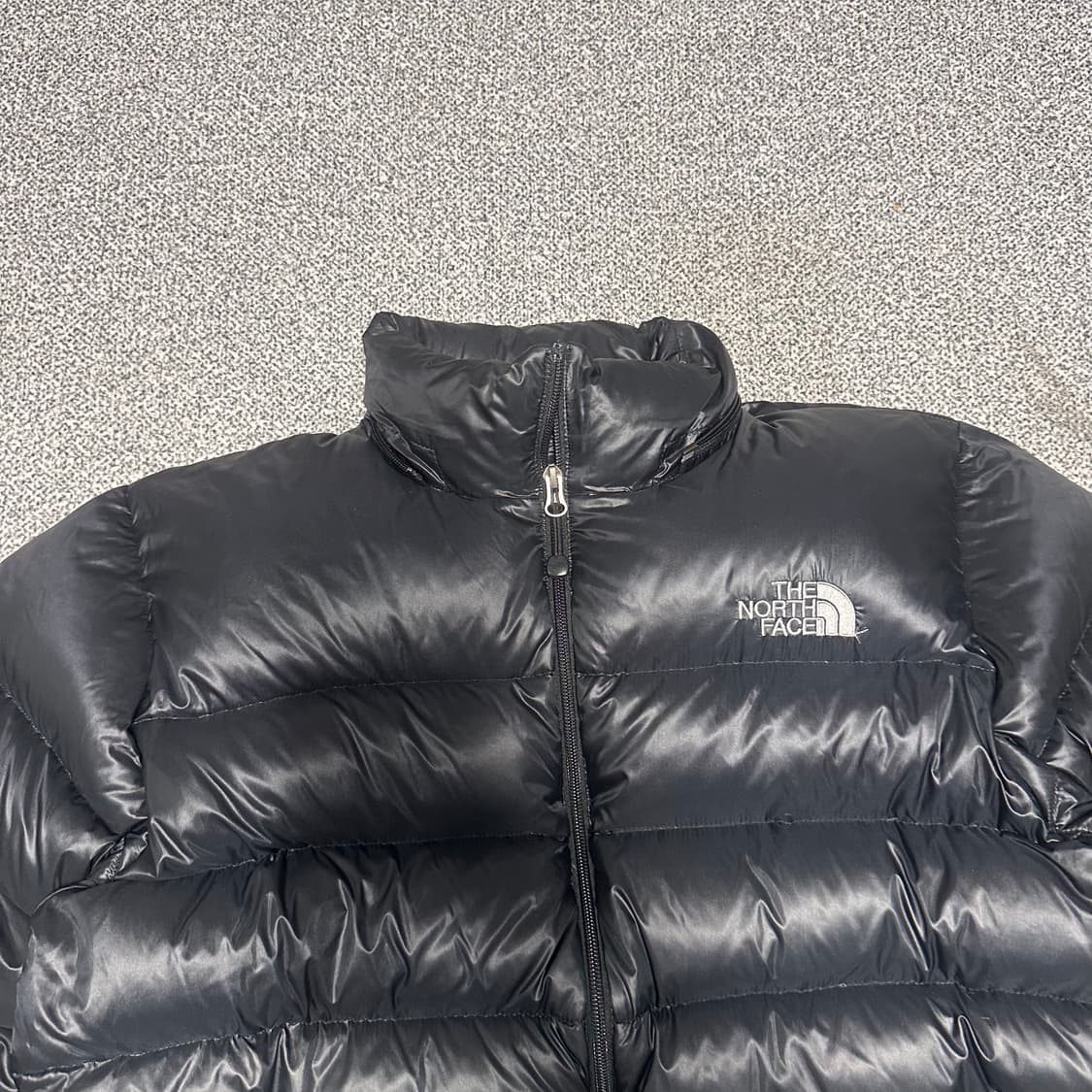 노스페이스 블랙 패딩 상품이미지2