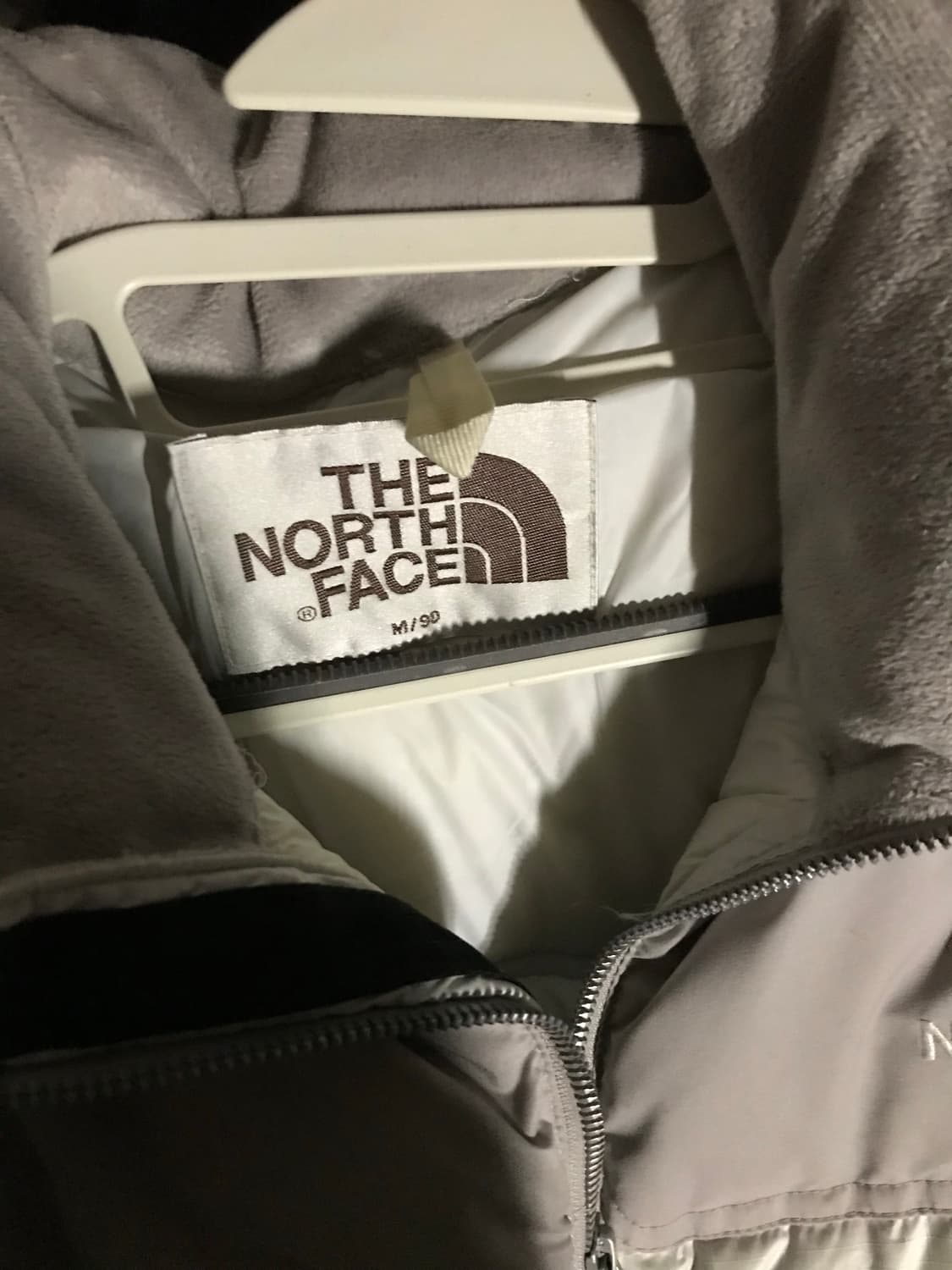 노스페이스 화이트 라벨 노벨티 눕시 다운 자켓 아이스 그레이 상품이미지2