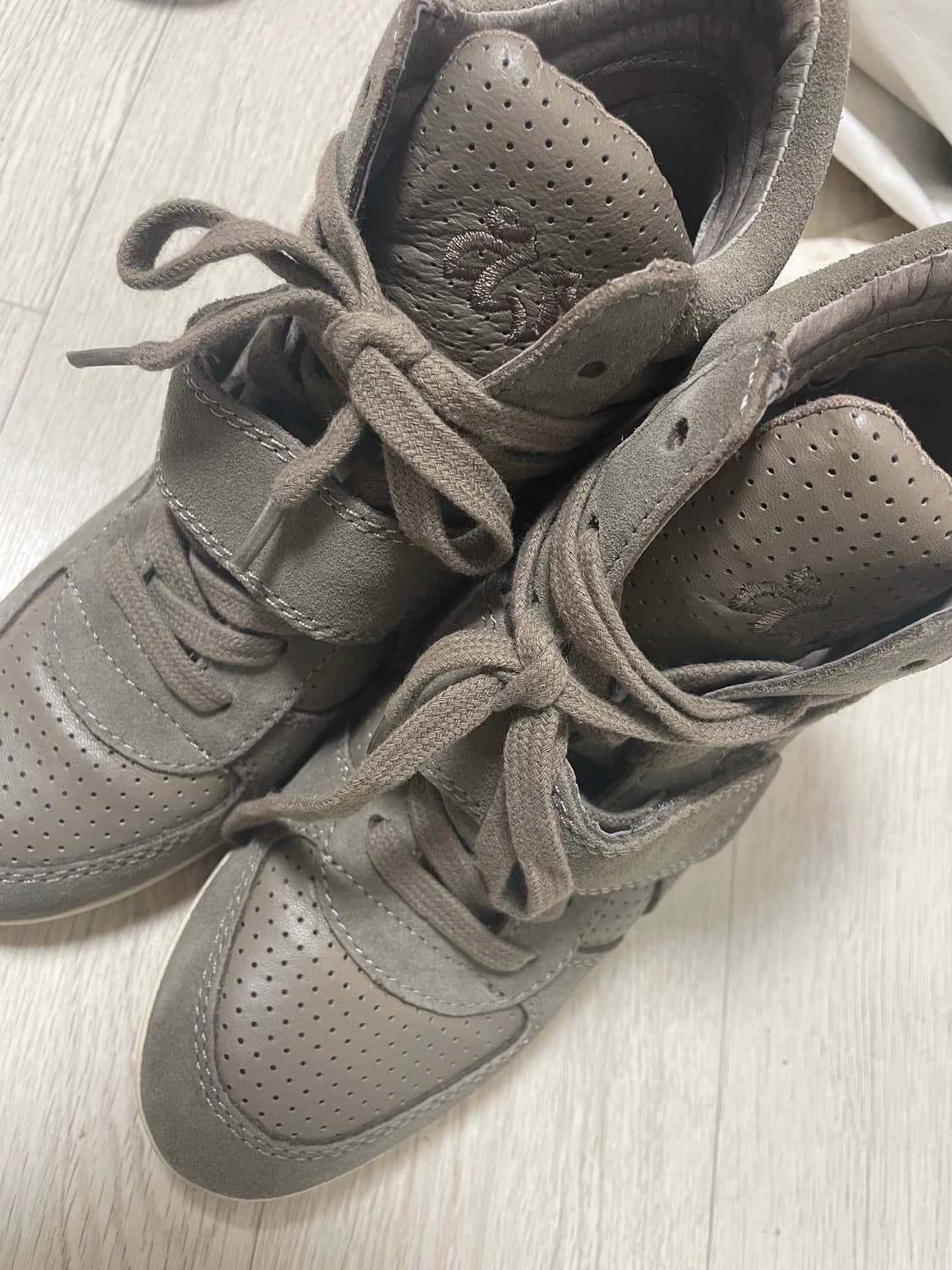 225-30) Ash 아쉬 스웨이드 웨지힐 하이탑 스니커즈 이자벨마랑 상품이미지3