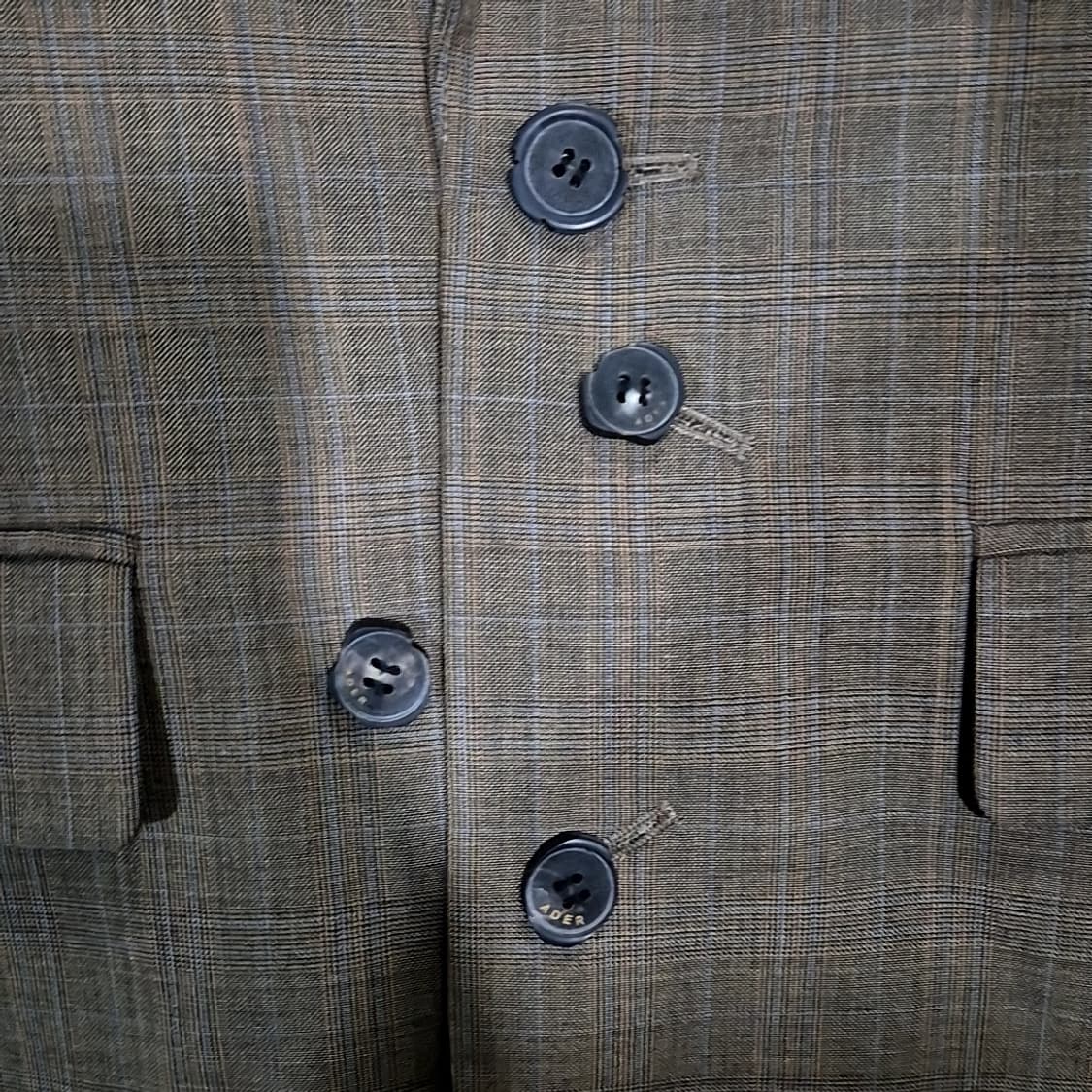 아더에러 데미지 블레이져 상품이미지3