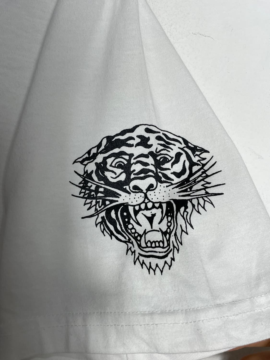 (Ed Hardy) 에드하디 화이트 반팔 티셔츠 상품이미지4