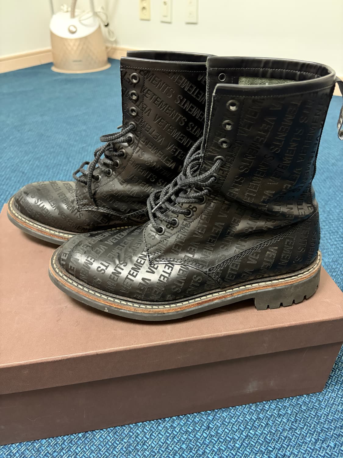 베트멍 x 처치스 워커 부츠 41사이즈 상품이미지3