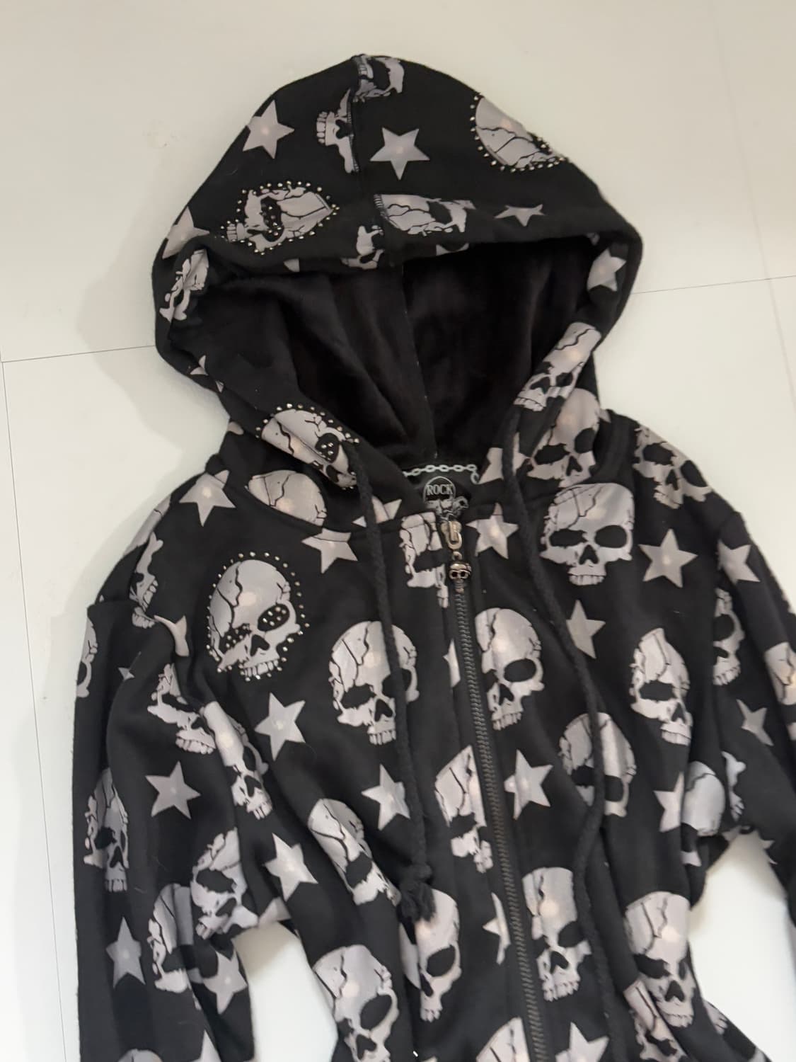 • Black Skull Hooded Zip-Up 상품이미지3