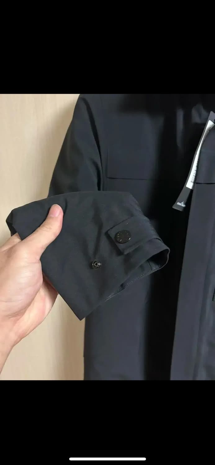 스톤아일랜드 고스트피스 탱크쉴드 내피 다운 코트 상품이미지3