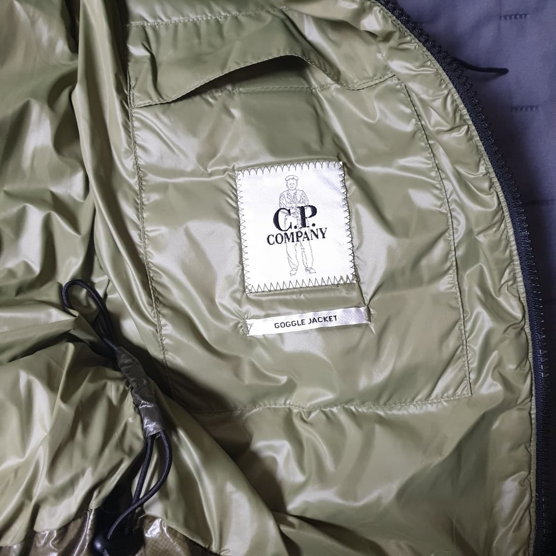 씨피컴퍼니 패딩 조끼 상품이미지6