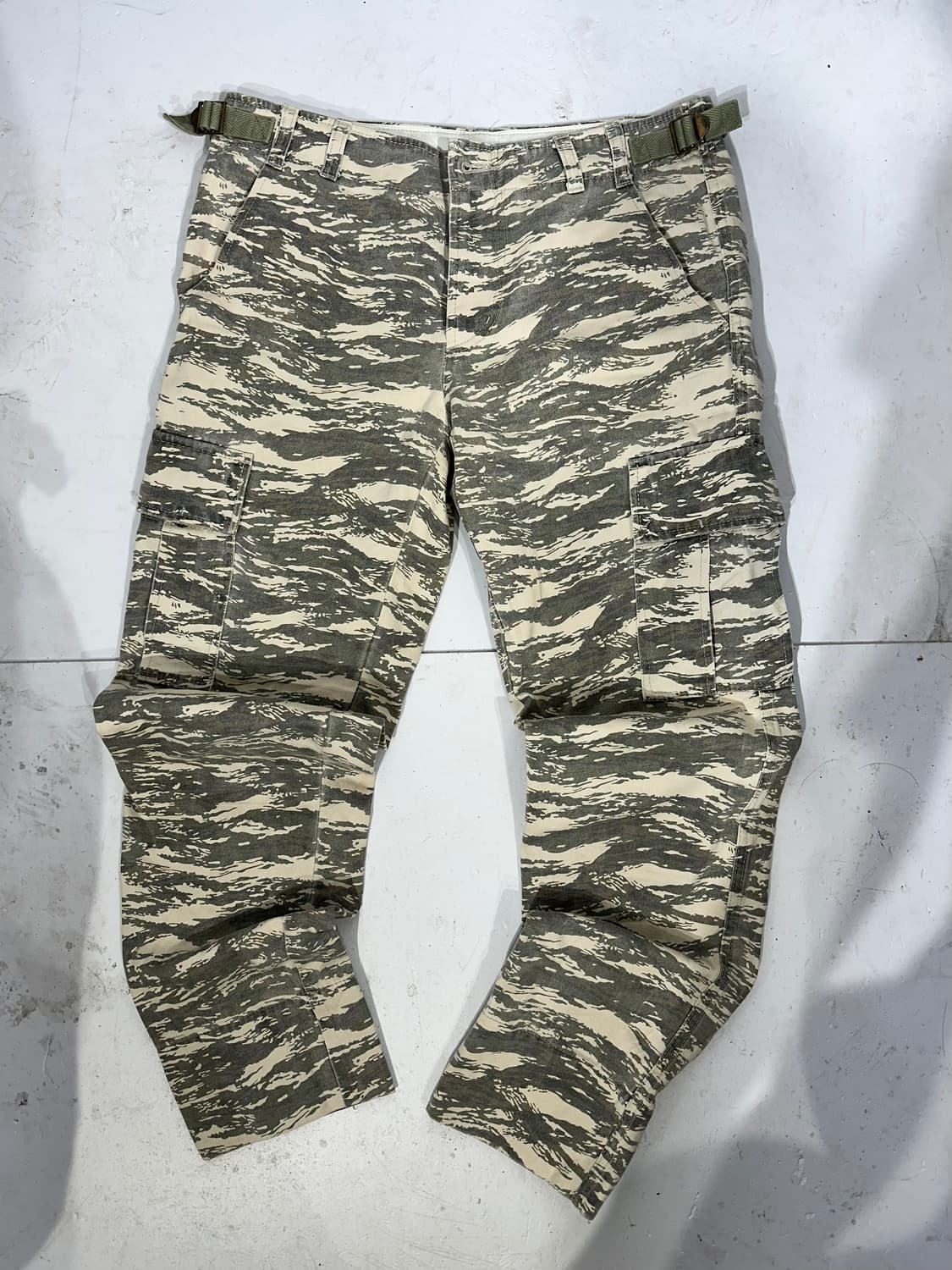 빈티지 카키 베이지 밀리터리 카모 카고 팬츠 상품이미지4