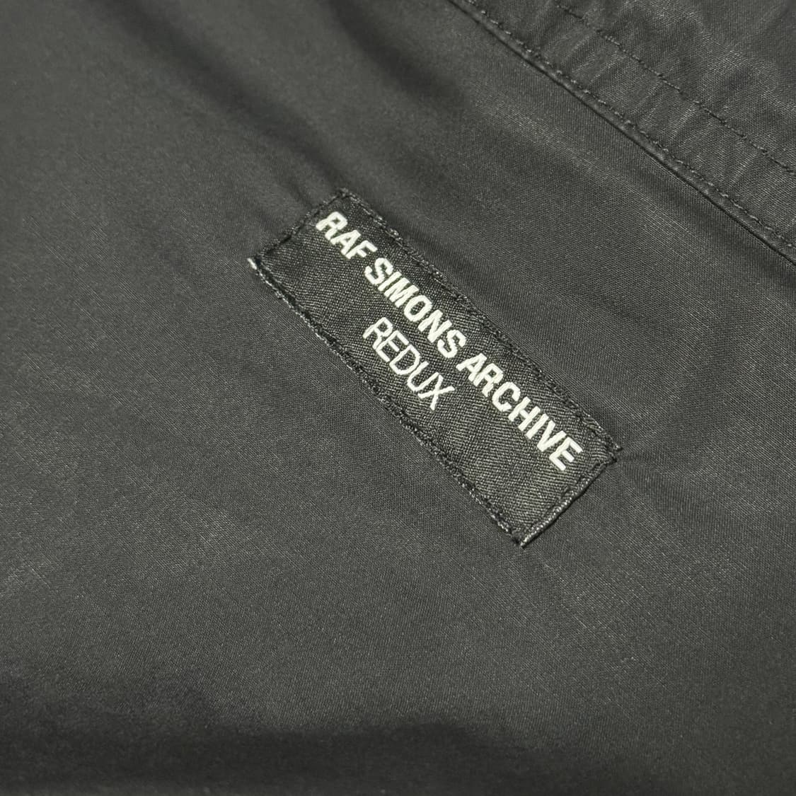 라프시몬스 본디지 셔츠 상품이미지3