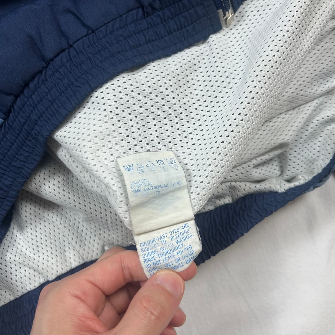 90‘s 엄브로 umbro 로고 바람막이 자켓 상품이미지9