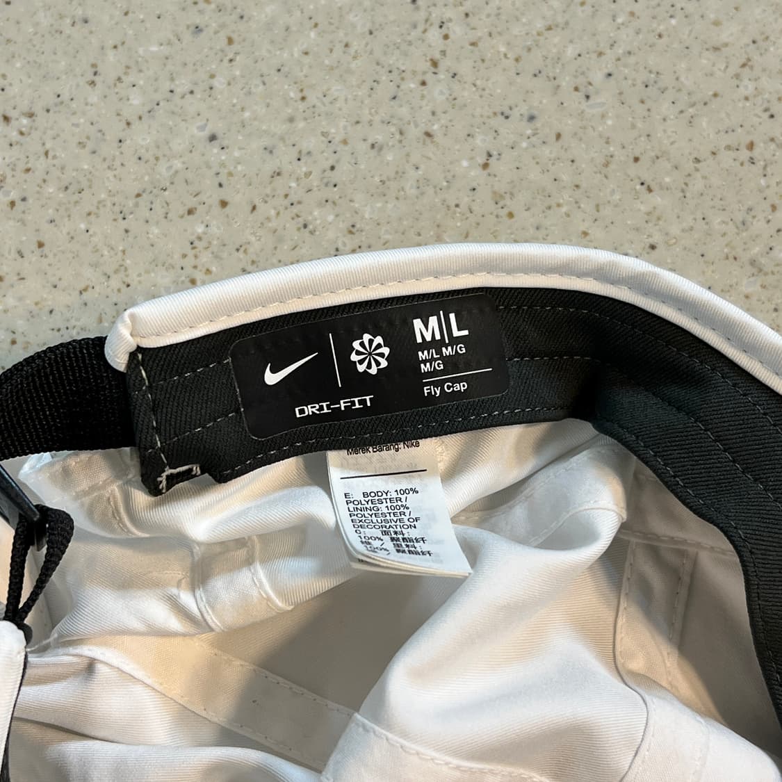 나이키 드라이핏 플라이 스우시 러닝 캡 상품이미지2