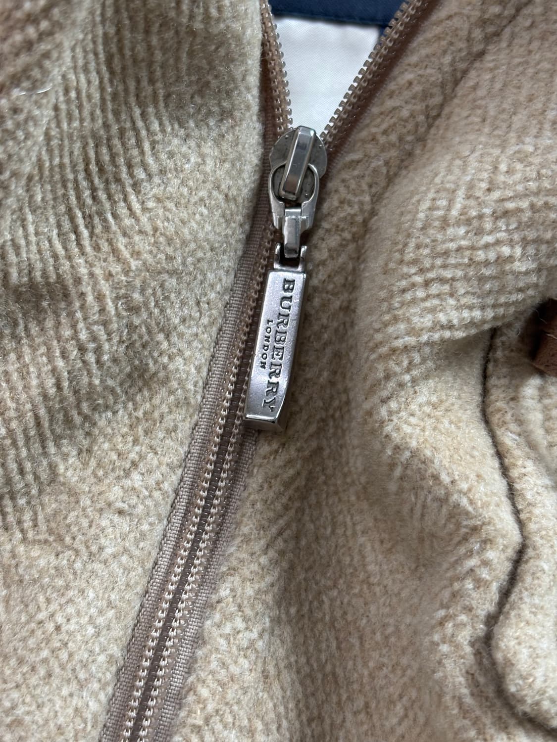 Burberry 버버리 베이지 후디 더플 코트 상품이미지9