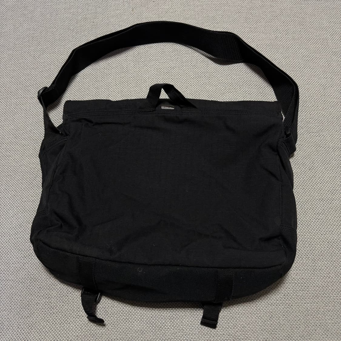 칼하트 블랙 메신저백 크로스백 상품이미지6