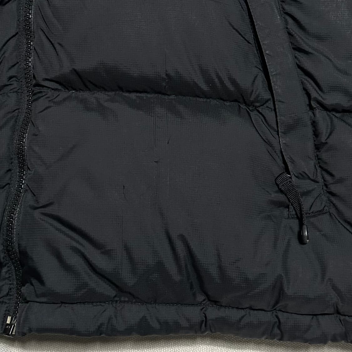 100 노스페이스 700 눕시 구스다운 무광블랙 패딩 상품이미지7