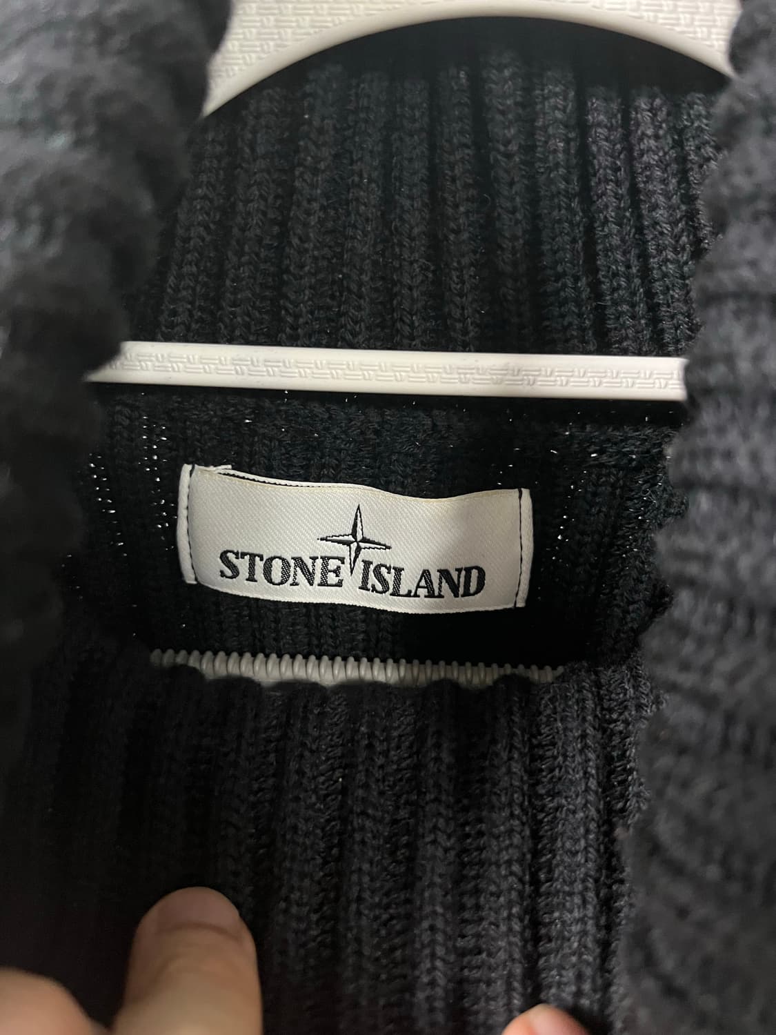 스톤아일랜드 골지 터틀넥 니트 상품이미지3