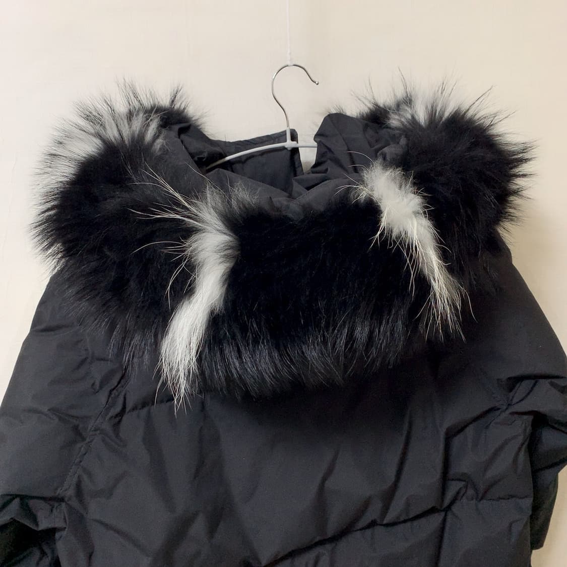 파리게이츠 라쿤 퍼 롱패딩 구스 다운 블랙 후드 거위 털 화이트 라인 0 상품이미지4