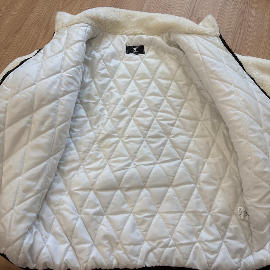 ROC FIT 락핏 뽀글이 자켓 XL 상품이미지6