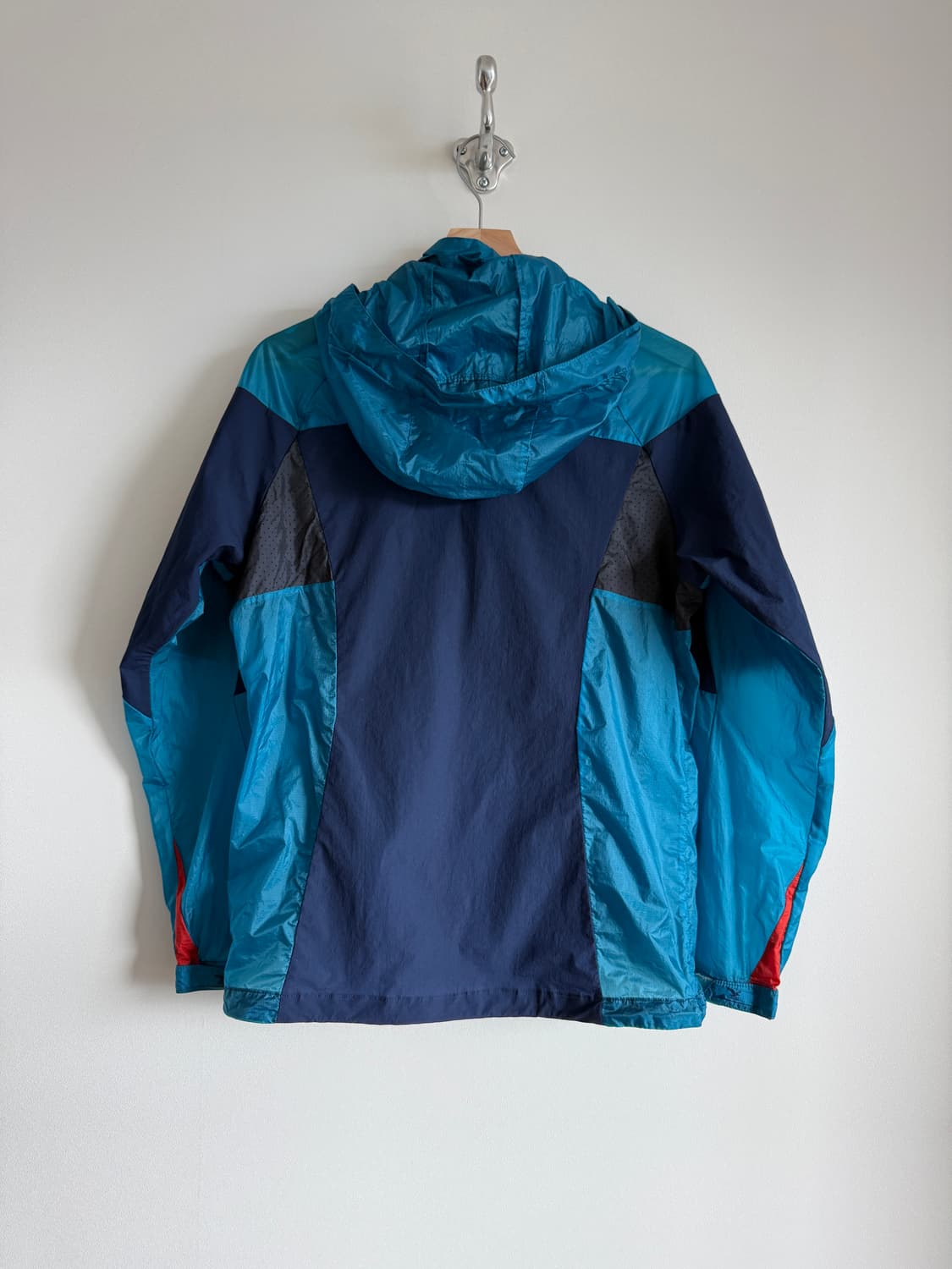 살레와(SALEWA) 경량 바람막이 윈드브레이커 상품이미지4