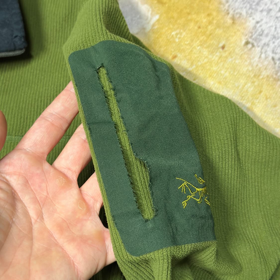 아크테릭스 코듀로이 하프집업 L 상품이미지3