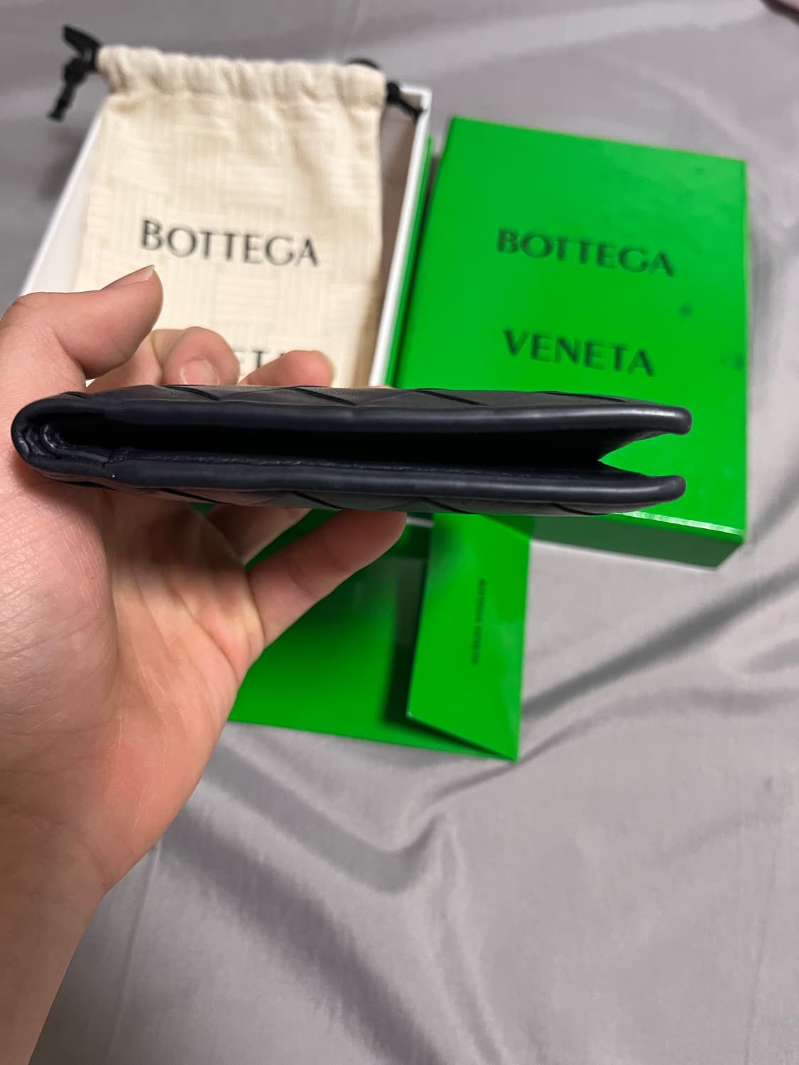 [풀박스]보테가베네타 인트레치아토 반지갑 블랙 상품이미지5