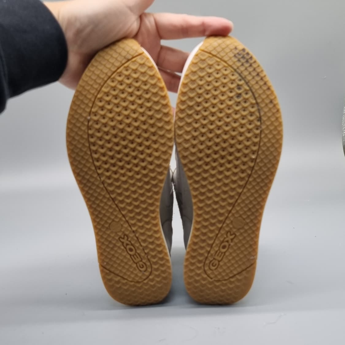 제옥스 니다메12 운동화 240 굽6.5 상품이미지3