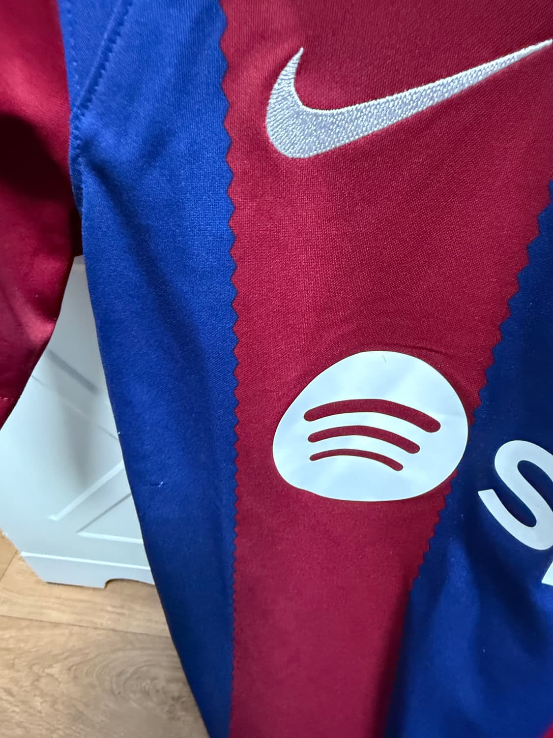 23-24 바르셀로나 유니폼 상품이미지5