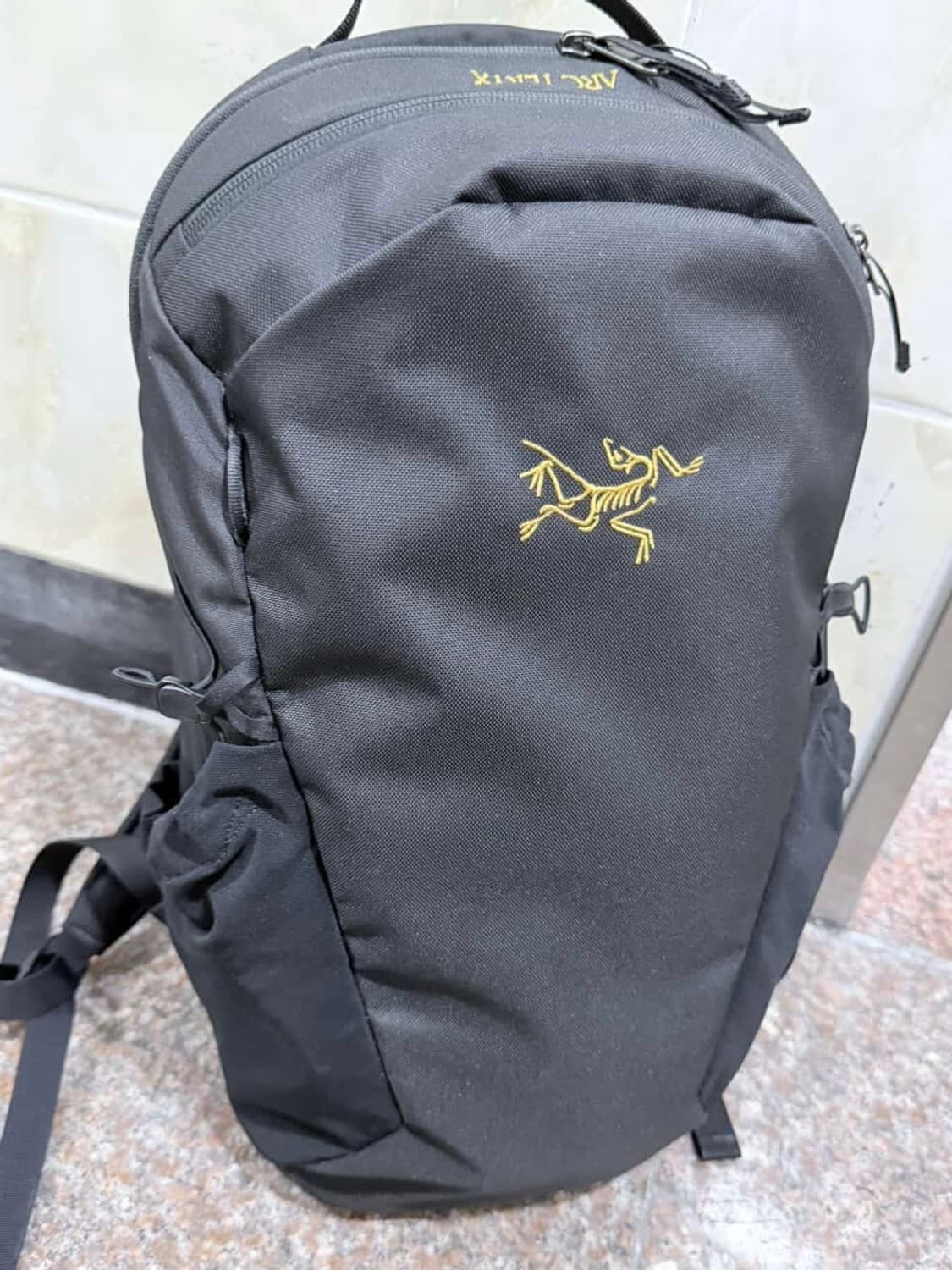 아크테릭스 맨티스 16 블랙 백팩 상품이미지3