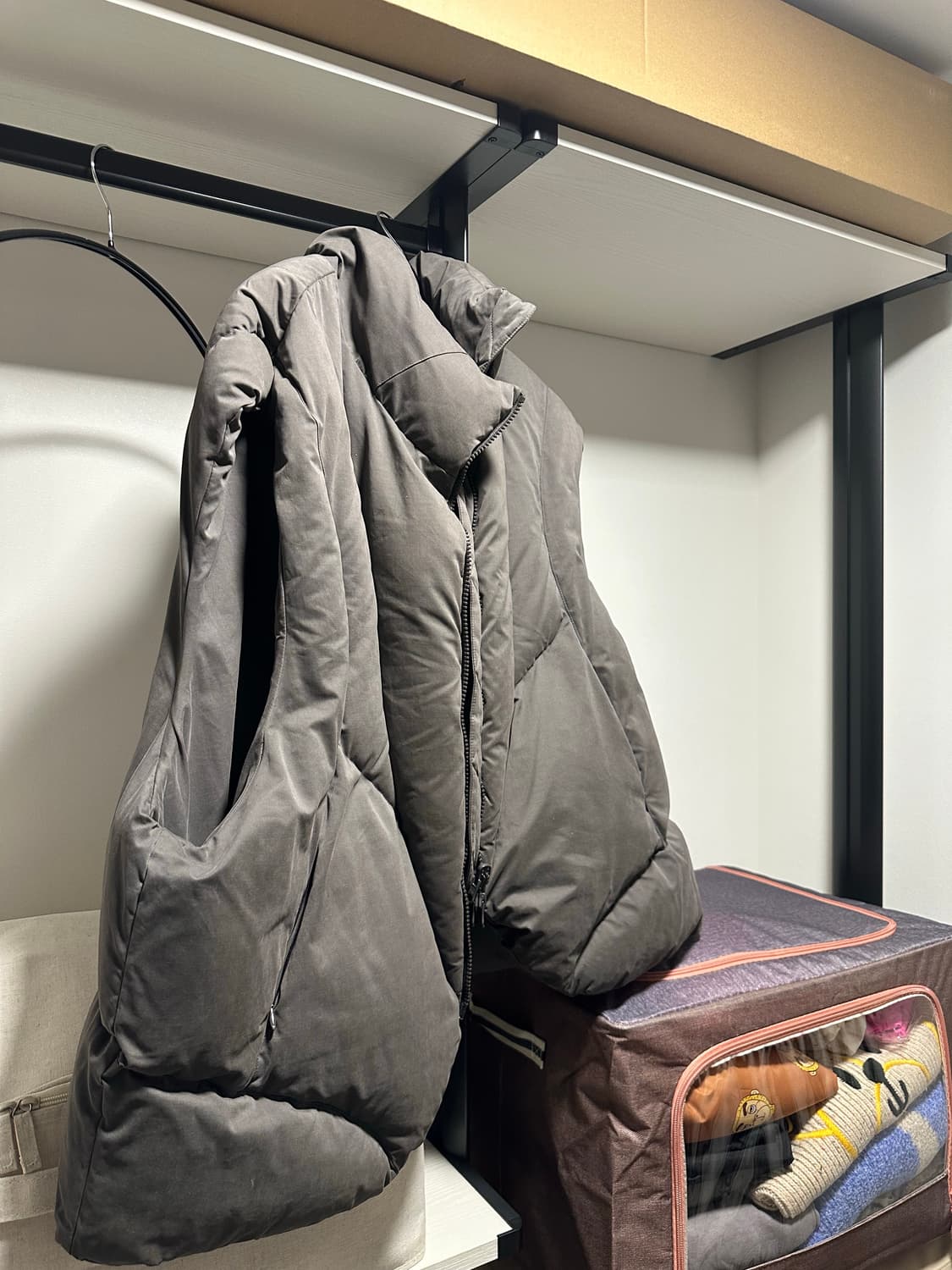 혜인서 패딩베스트 4사이즈팝니다 상품이미지3