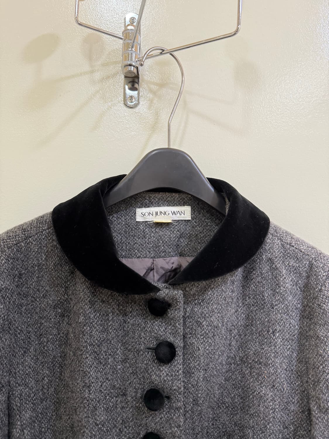 손정완 그레이 트위드 자켓 정품 상품이미지2