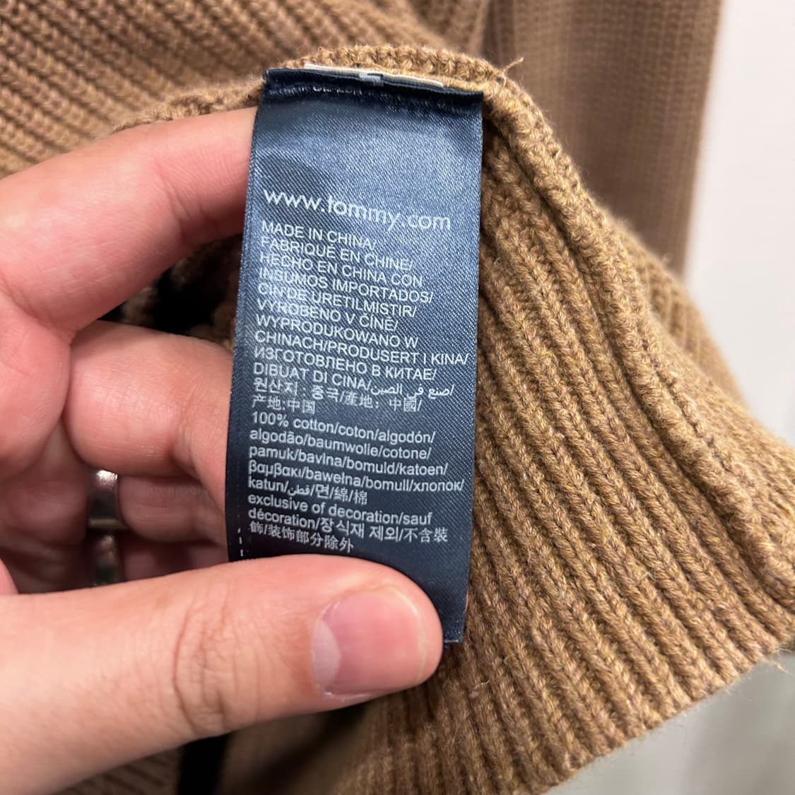 타미힐피거 래글런 헤비코튼 오버핏 니트 상품이미지4