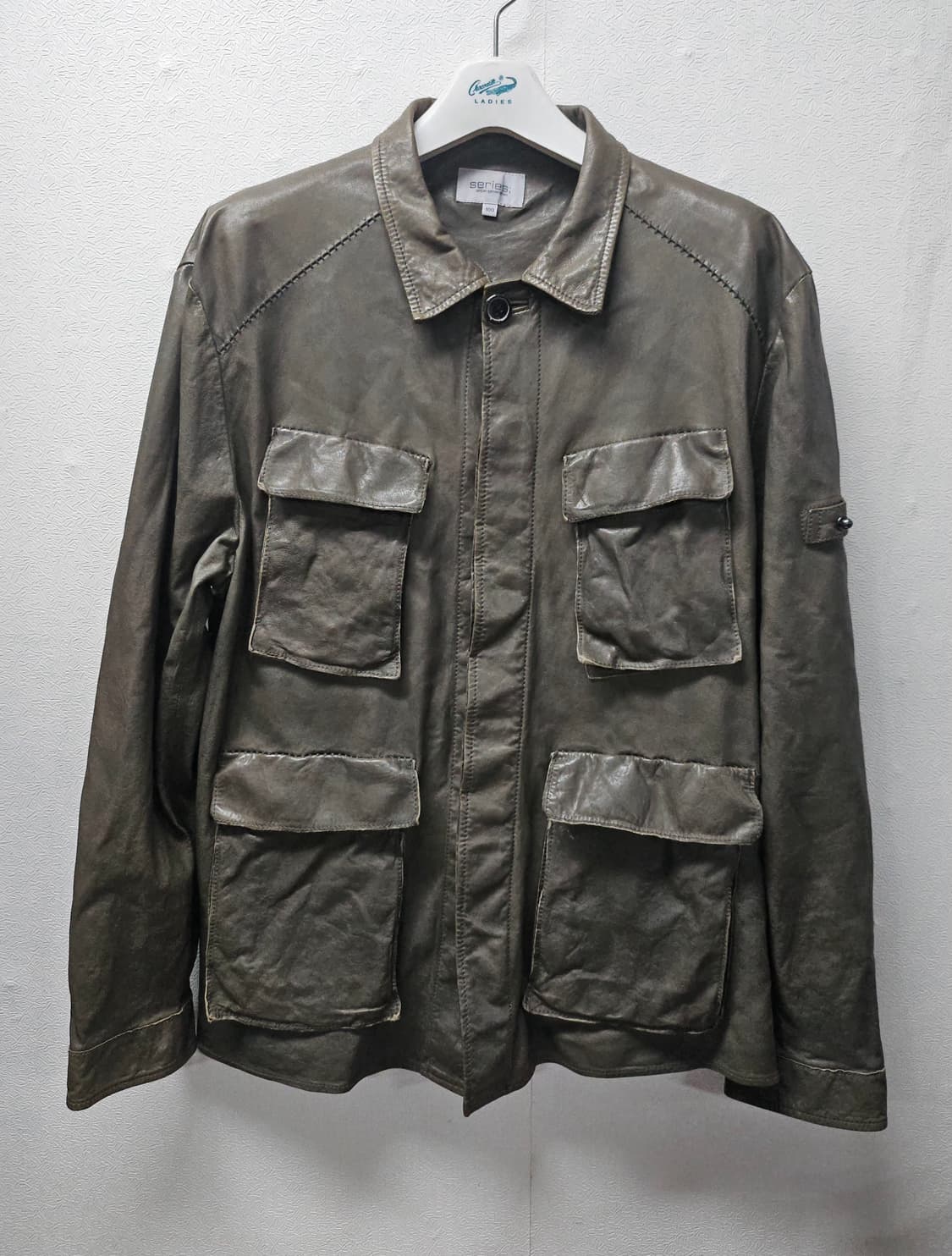 시리즈 포인트 포켓 양가죽 셔츠형 점퍼 SAUDS22201 (KHX, 카 상품이미지1