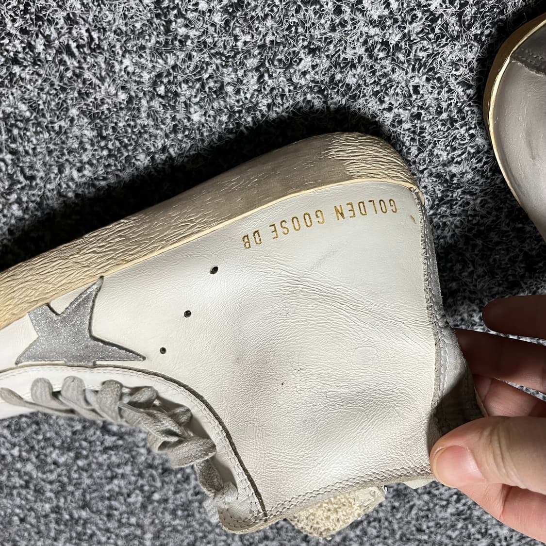 골든구스 하이탑 스니커즈 화이트 실버 38 상품이미지6