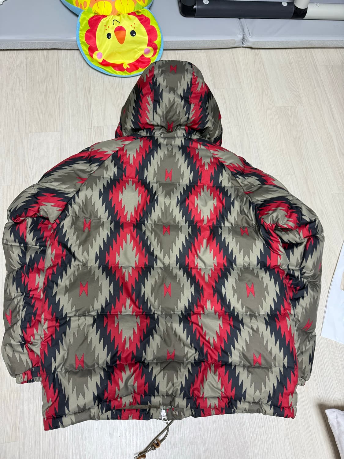 네이버후드 X 아디다스 치마요 다운패딩 상품이미지8