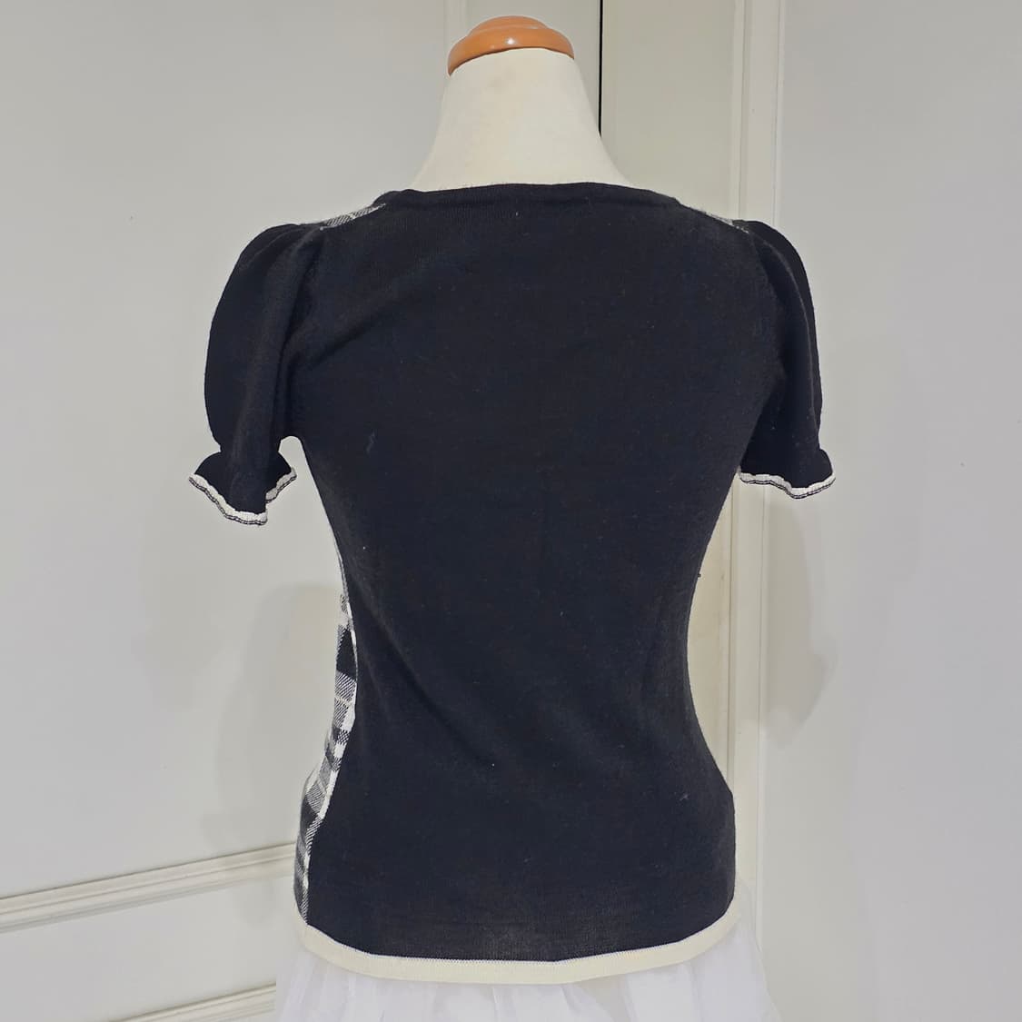 일본빈티지)공겜여주 블랙체크 너드모리걸st 퍼프 러플 하트 니트블라우스 상품이미지4