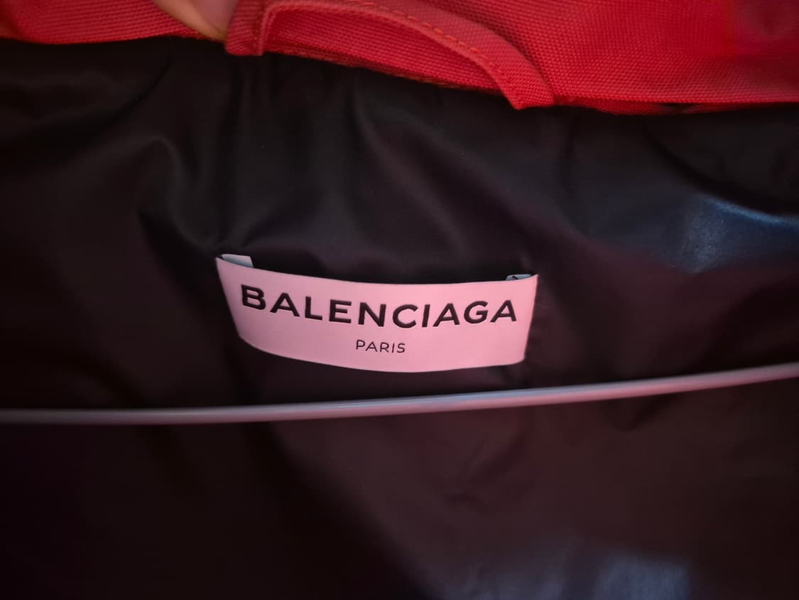 (제이홉 착용)발렌시아가 18F/W 비대칭 풀드 파카 자켓 40 정품 상품이미지2