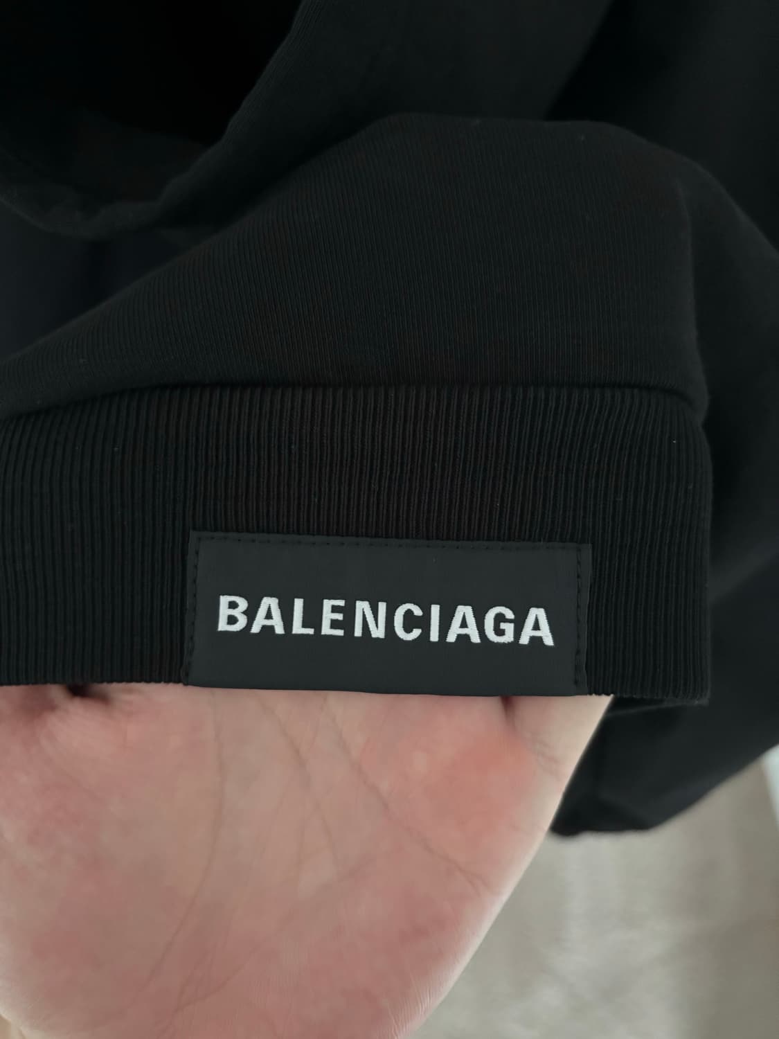 발렌시아가 탭 원아웃 후드집업 상품이미지5