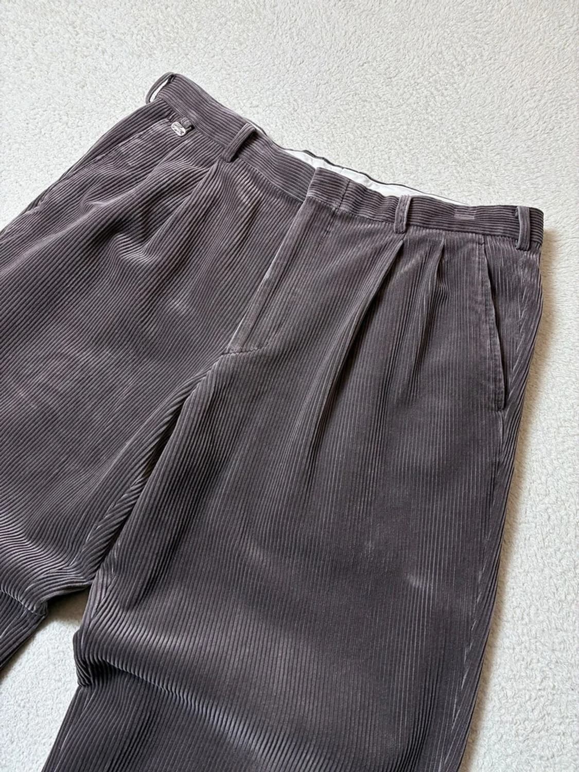 라코스테 00's 투턱 스트레이트 코듀로이 팬츠 PN7891 상품이미지2