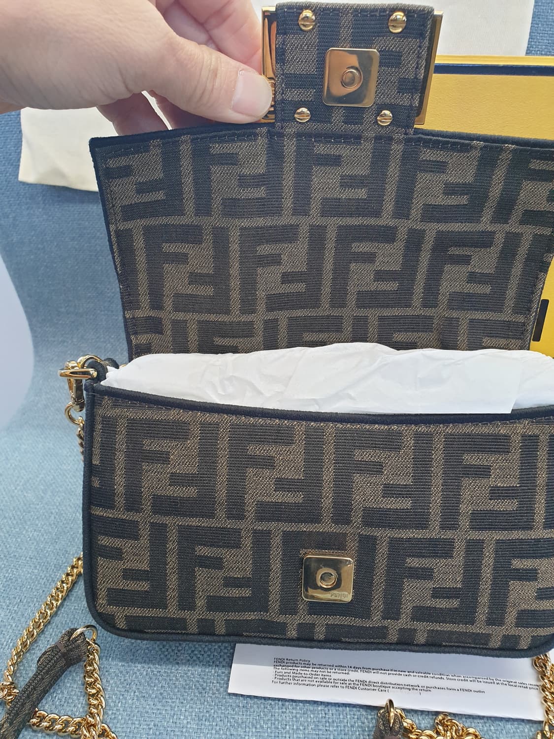 (새상품급/풀구성) 펜디 미니 바게트백 FF 패브릭 상품이미지2