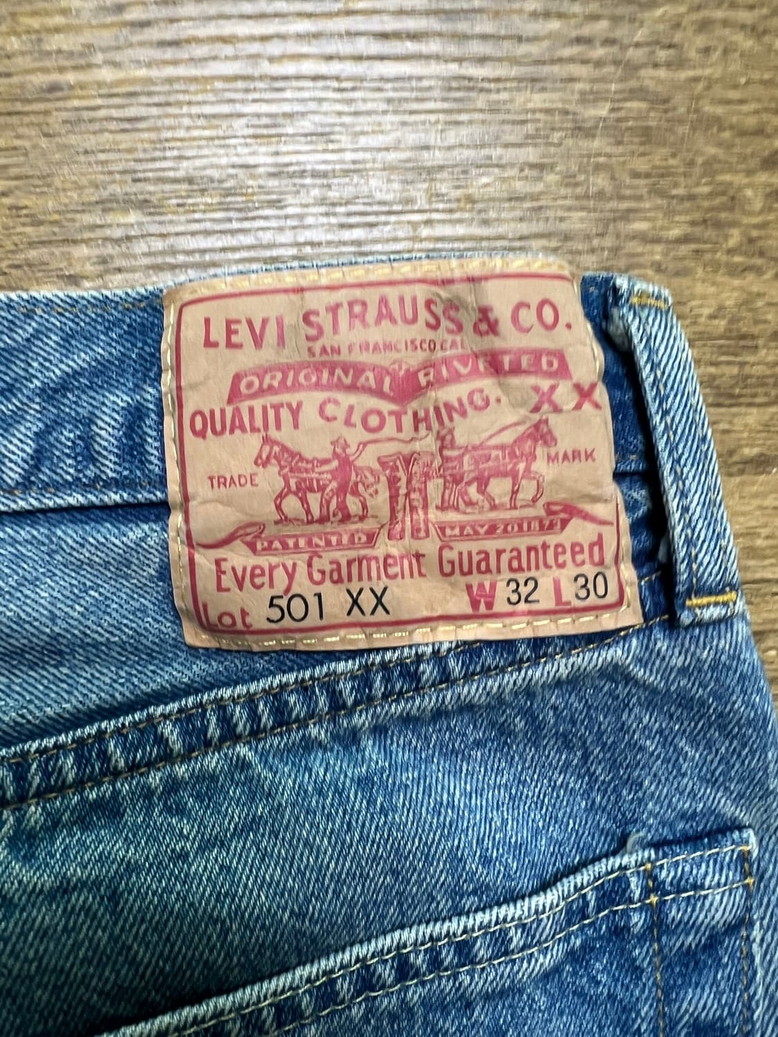 리바이스 lvc 55501 블랙잭 데님 32/30 사이즈입니다. 상품이미지3