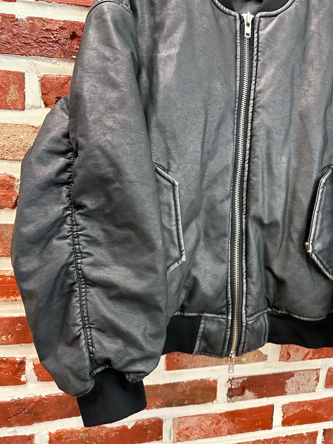 (1)신더 23FW 레더 마원 상품이미지3