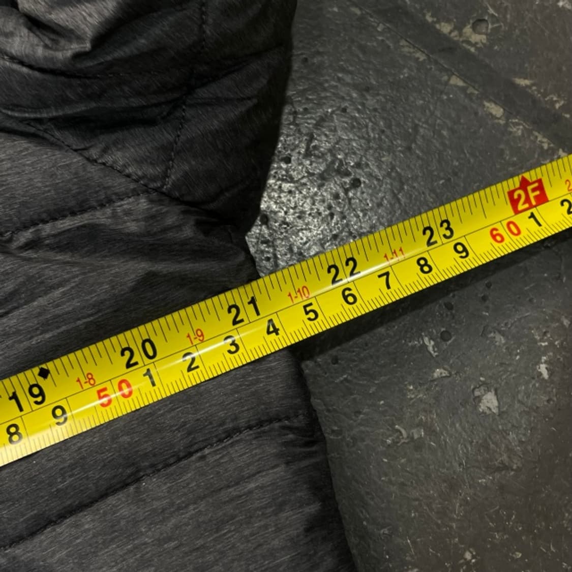 100 아이더 경량패딩  상품이미지6