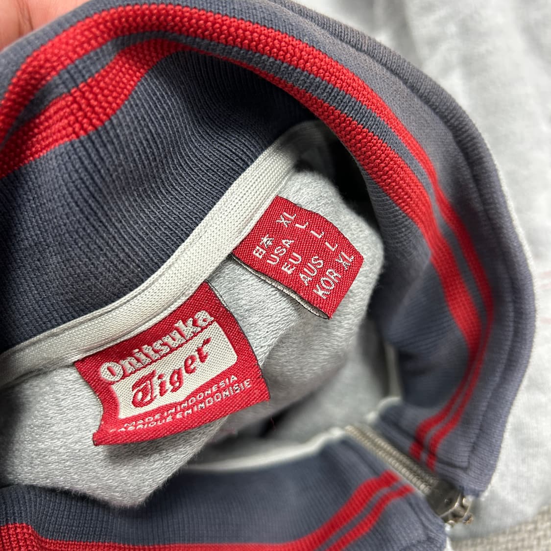 오니츠카타이거 빅로고 코튼 스웻집업(XL) 상품이미지2