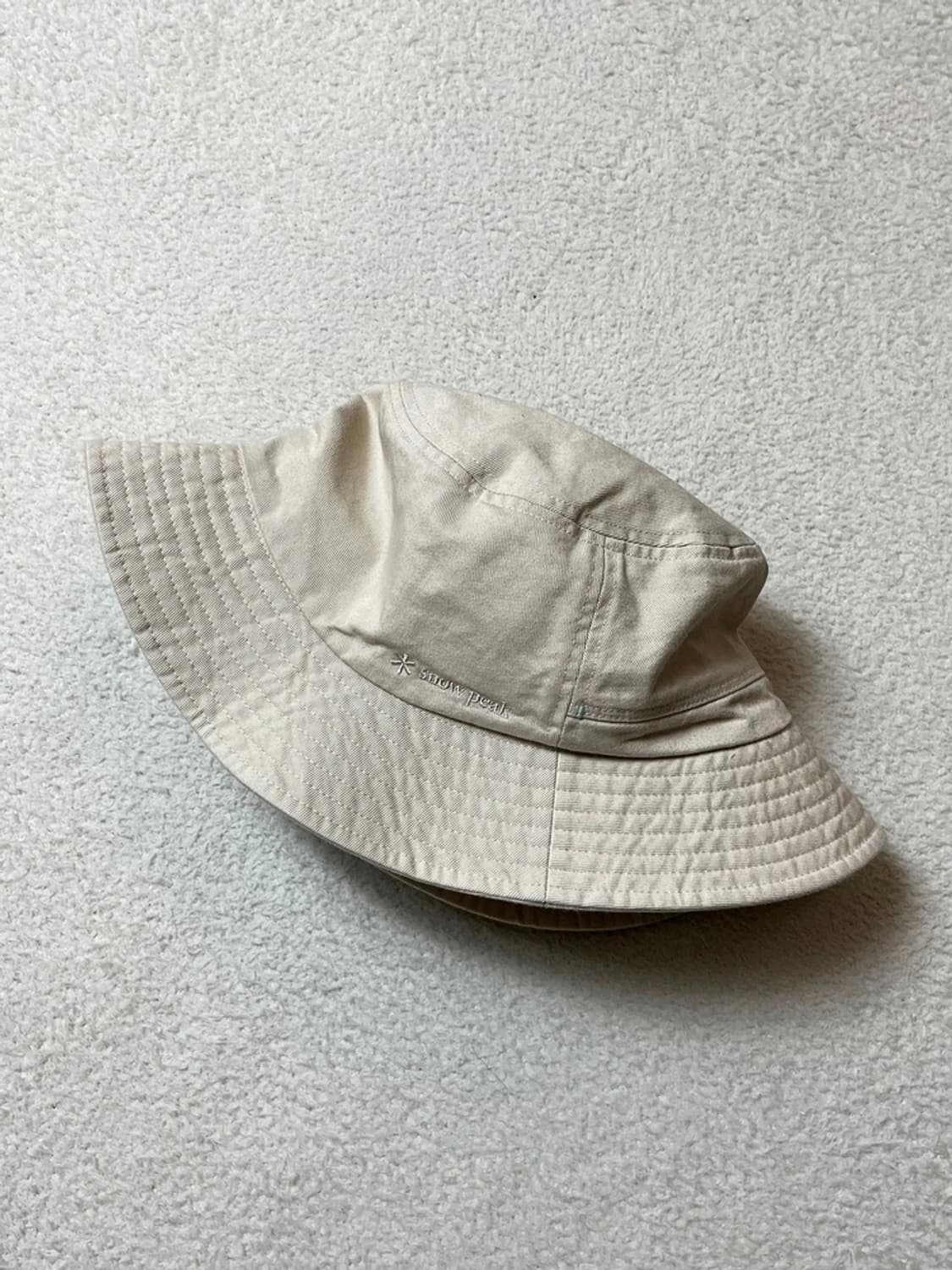 스노우 24ss 어페럴 버킷햇 A1678    상품이미지1